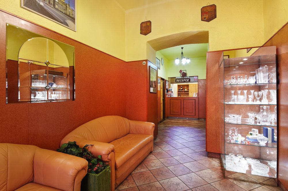 Anette Hotel Прага Экстерьер фото