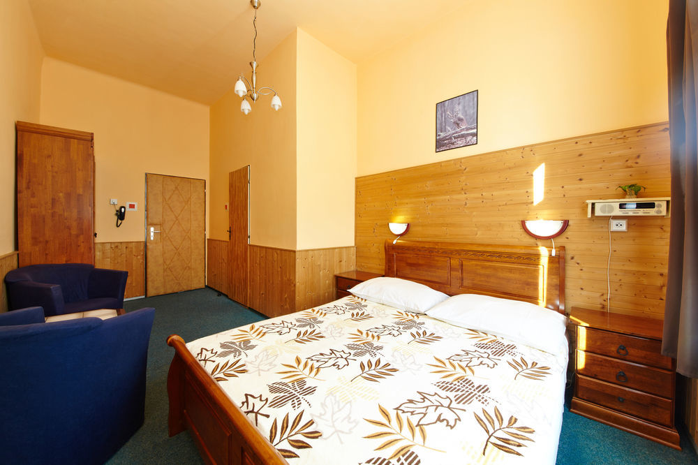 Anette Hotel Прага Экстерьер фото