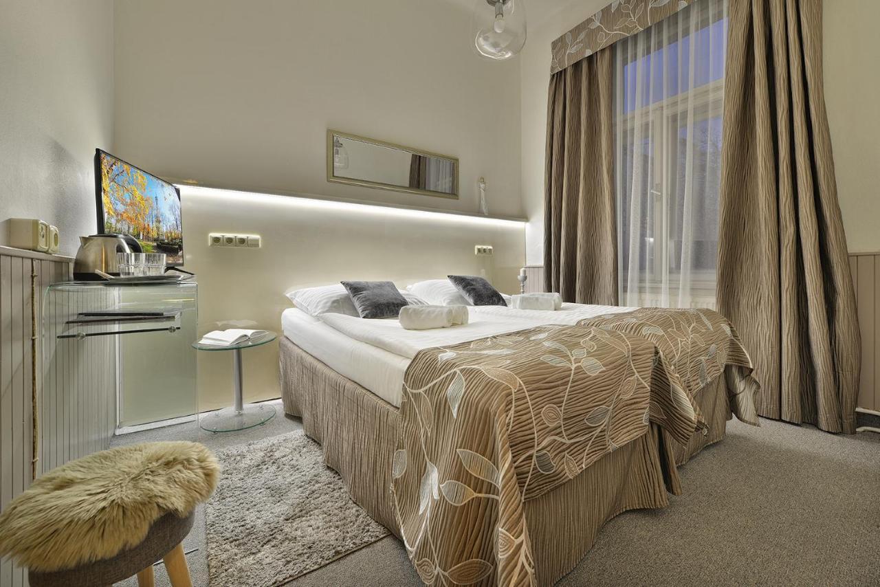 Anette Hotel Прага Экстерьер фото